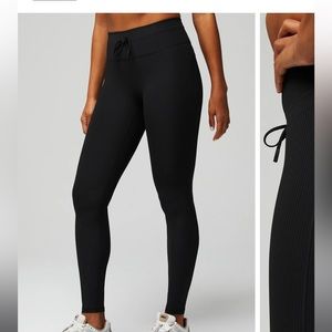 Fabletics Oasis Rib High-Wasted Leggings